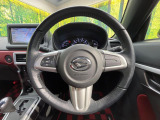 【純正革巻きステアリング】上質な革を使用することで、手にしっかり馴染みとても運転しやすいハンドルです♪