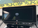 【12.3インチワイドナビ】高級感とインパクトのある大型ワイドナビを装備。各種オーディオ操作はもちろん、横長ワイド画面でのマップ2分割表示など、利便性も高いナビです♪