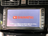 【純正ナビ】人気の純正ナビを装備しております。ナビの使いやすさはもちろん、オーディオ機能も充実!キャンプや旅行はもちろん、通勤や買い物など普段のドライブも楽しくなるはず♪