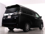 当店では、厳選された車両のみ展示しております。アルファード・ヴェルファイアに特化した専門店ならではの豊富な在庫の中から、お気に入りの一台をお探しください!