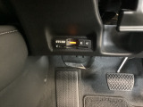 指定工場併設で末永く品質を保ちます。12ヶ月点検や車検はもちろんのこと、国家資格整備士によるお車のアドバイスも致します。