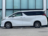 店舗にて現車の確認もいただけますので、お電話で在庫のご確認の上是非ご来店くださいませ。