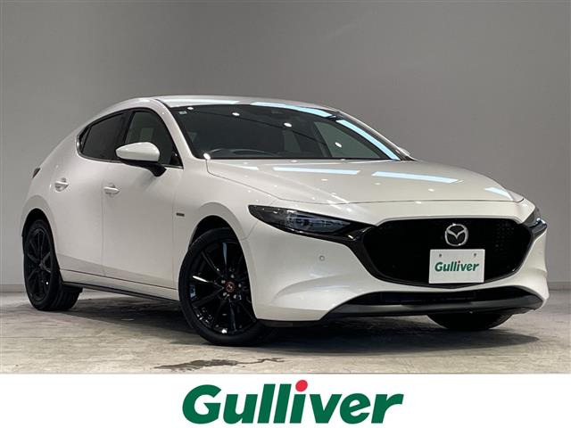 MAZDA3ファストバック 2.0 20S 100周年特別記念車 4WD 本革シート