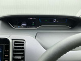 メーター内で様々な車の設定やデータの確認もできちゃいます!