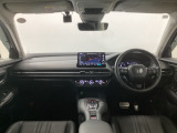【前方視界】開放的な前方視界!運転がしやすく疲れにくいです♪窓が大きく、見通しがとっても良いおクルマですよ♪