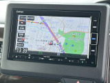 お出かけの際に安心のナビ付です☆バックカメラ機能で駐車もスムーズに行えます。