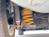 お車を安心してお乗りいただく為には、足回りの定期点検が欠かせません。サービスサポート(有償保証)では無料点検もご提供しており、安心のカーライフをお過ごしいただけるサポート体制が整っています。