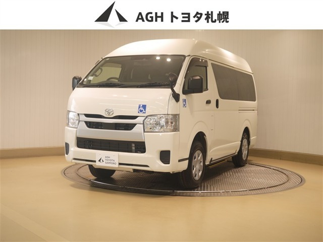 トヨタ ハイエースバン 