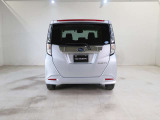 中古車は1台として同じコンディションのものは存在しないため、安心しておクルマをお選びいただけるよう、信頼のおける第三者機関が基準に従い、車両の品質と状態をチェックしています。