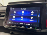 CD、フルセグTV、DVD、Bluetooth、ApplecarPlay、ミュージックラック、USB、SDほか多彩な機能を装備しております。また対応のミュージックプレーヤー接続して音楽を楽しめます。