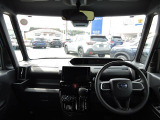安心してお車をお選びできるよう、お車の内外装状態を、品質評価を専門に行う第三者機関が発行しております【車両品質評価書】で品質と状態をご確認いただけます。