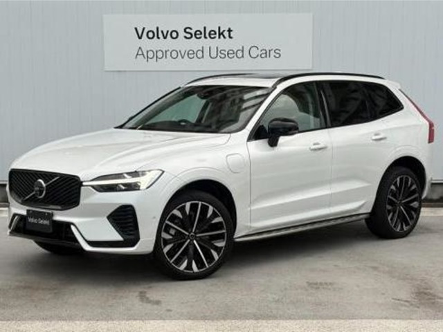 XC60 ウルトラ T6 AWD プラグイン ハイブリッド 4WD