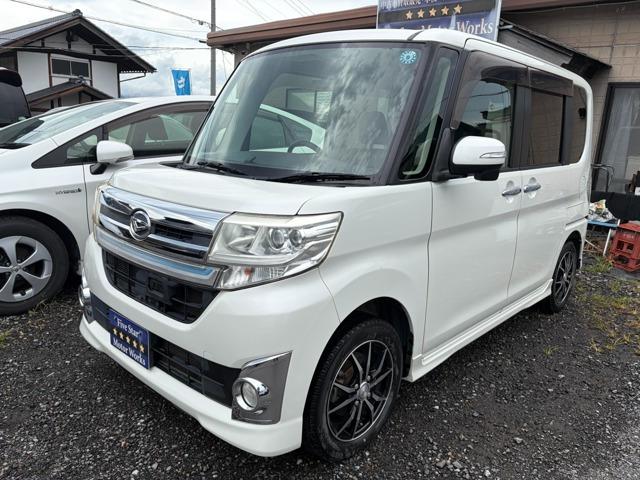 ダイハツ タントカスタム 