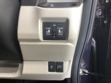 指定工場併設で末永く品質を保ちます。12ヶ月点検や車検はもちろんのこと、国家資格整備士によるお車のアドバイスも致します。