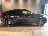 【BMWの伝統-2】時代を超える美しさ。磨き抜かれたエアロダイナミクスが瞳を奪う。一目で伝わるスポーティーなプロポーションは、BMWの走行性能を生み出すのに欠かせない要因の一つです