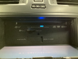 ディスプレイオープンで音楽CD、DVDビデオの再生が可能です。※オーディオは保証対象外となります。