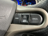クルーズコントロールを装備しています。高速道路などで一定の速度で走ってくれるので運転が楽ですよ!速度を設定できますので、スピードの出しすぎにも注意できます。