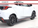 TRD製フルエアロ装着しています。(サイド)