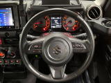 【純正革巻きステアリング】上質な革を使用することで、手にしっかり馴染みとても運転しやすいハンドルです♪
