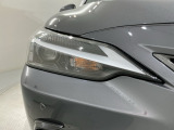LEDヘッドライトは、点灯の瞬間から最大光量を発揮し、突然暗くなるトンネルなどでの安定感を高めます。