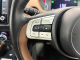 ハンドルにオーディオの操作スイッチが装備されています!視線を前方から外さずハンドルから手を離さずに操作できるのでとっても安全ですね♪