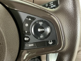【アダプティブ・クルーズ・コントロール】予め設定した車速内でクルマが自動的に加減速。 前走車との適切な車間距離を維持しながら追従走行し、高速道路でのドライバーの疲労を軽減してくれる嬉しい機能付♪