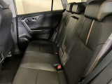 ゆとりある広々とした車内空間は、ドライブを始め買い物やレジャーなど、幅広く活躍します。一人でもみんなとでもお出かけを楽しみましょう!