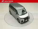 両側パワースライドドア付きだから、狭い駐車スペースなどでの乗り降りラクラク♪小さなお子さまのいるご家庭には嬉しい装備です。