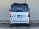 現車を確認できる方へ販売いたします。当社サービススタッフにて純正部品を使い点検整備を実施し、その後、ご納車させていただきますのでご安心してご利用いただけます。