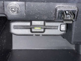 ETC車載器付きです。高速道路の料金所もスムーズに通過できます。