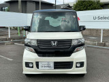 車の操作は分からないという方いらっしゃいませんか?そんな方でも安心して下さい!とっても簡単に操作、運転出来ますので幅広い層のお客様から大人気の一台です!