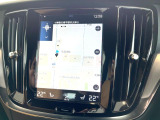 【9インチタッチスクリーン純正HDDナビ】「Apple Car Play」「Android Auto」対応のボルボ先進ナビゲーション「SENSUS」。