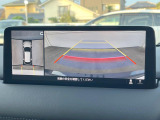 【360&deg;ビューモニター】専用のカメラにより、上から見下ろしたような視点で360度クルマの周囲を確認することができます☆死角部分も確認しやすく、狭い場所での切り返しや駐車もスムーズに行えます。