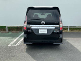 雨の日でも視界良好なリヤワイパー付きです☆