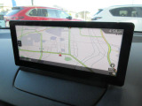 8.8インチの大型ディスプレイを採用し、AppleCarPlayやAndroidAutoに対応したマツダ独自のコネクティビティーシステムです
