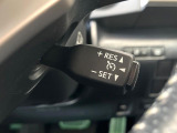 【クルーズコントロール】高速道路もラクラク走行。アクセルを離しても一定速度で走行ができ、長距離運転時の負担を軽減!加速・減速も簡単なスイッチ操作で調整できます。