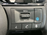 プロパイロット塔載!センサーやカメラを駆使して、高速道路で感じるストレスを軽減できます☆いくつかの条件が整えばアクセル、ブレーキ、ハンドル操作を車がサポートしてくれて、前方の車を追従してくれます☆