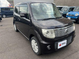 私たちは販売だけのお店では ありません。ご購入後のメンテナンスや車検、もしもの事故の際の対応など、お客様を末永くサポートさせていただくために『近隣のお客様限定』でお車をご案内させていただいております。