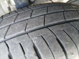 タイヤの溝はご覧の通りです