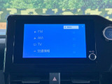 【ナビ機能付きディスプレイオーディオ】ナビ機能搭載の他、お持ちのスマートフォンと連携して、ナビやbluetoothでの音楽再生が可能です♪デザインはもちろん操作性も良好!