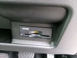 ビルトインタイプのETC2.0装備です!高速道路もストレスなくスムースに走行できますよ。