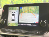 【アラウンドビューモニター】専用のカメラにより、上から見下ろしたような視点で360度クルマの周囲を確認することができます☆死角部分も確認しやすく、狭い場所での切り返しや駐車もスムーズに行えます。