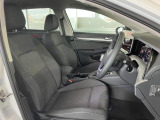 運転式シートはクッション性があるシートで、長時間の運転も苦になりません。