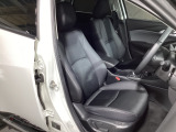 ドライビングポジションは車を意のままに操り、運転を楽しむための土台となります!「適正操作ユニットの配置」と「正しい姿勢が取れるシート」は人馬一体の基本であり、安心・快適な走りの支えとなります!