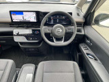 窓ガラスが大きく車両感覚も掴みやすいお車ですので安心してお乗りいただけます。