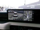 3Dでぐるっと見える。車の周囲がぐるっと見えるので、安心して発進できます。