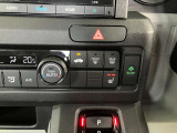 ☆シートヒーター装備!エアコンに比べて暖まるスピードが速いので冬でも快適に過ごせます。冷え性で悩まれている方にも◎、また、エアコンに比べて車内の空気が乾燥しにくいのも、嬉しいポイントです☆