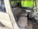 運転席シート廻りは使用感も少なく、良好な状態となっています。丁寧に使われていたことがよくわかりますね。