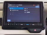 AVメニューはご覧の通り、様々なコンテンツに対応、ドライブを楽しく演出できます。詳しくはスタッフへお尋ねください。