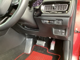 高速で便利なETCがあり、横滑りを防ぐVSAなどのスイッチは、運転席の右側、手の届きやすい位置にあります。